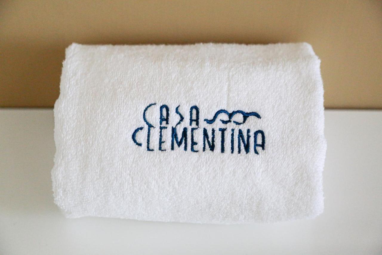 Casa Clementina Rooms Vista Mare Порто-Чезарео Экстерьер фото