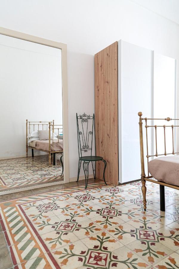 Casa Clementina Rooms Vista Mare Порто-Чезарео Экстерьер фото