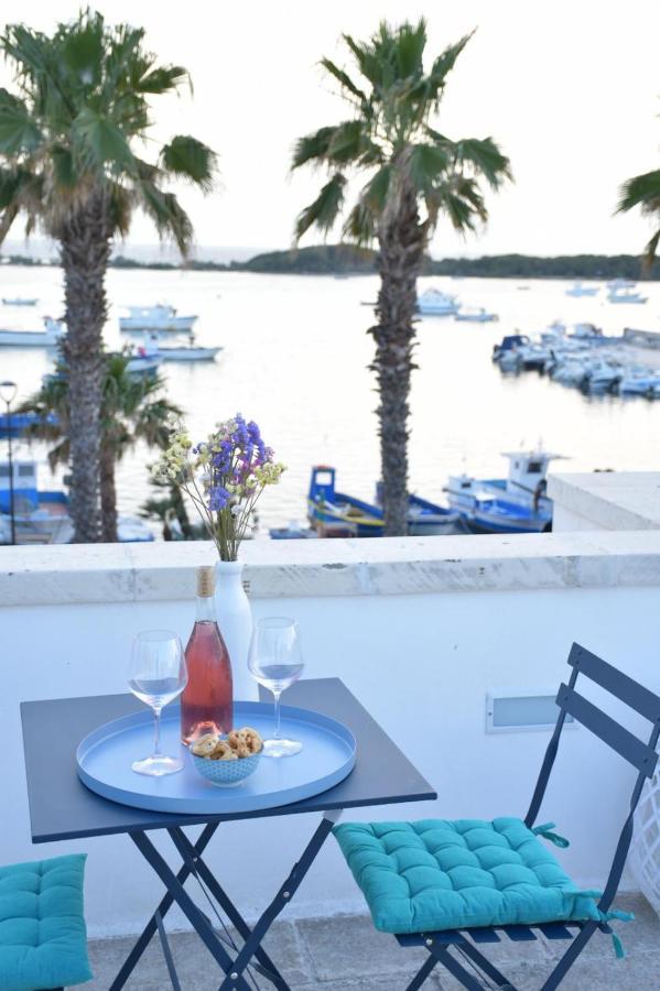 Casa Clementina Rooms Vista Mare Порто-Чезарео Экстерьер фото