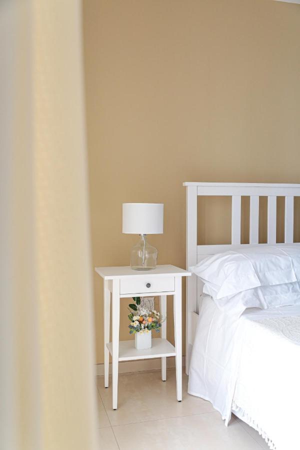 Casa Clementina Rooms Vista Mare Порто-Чезарео Экстерьер фото