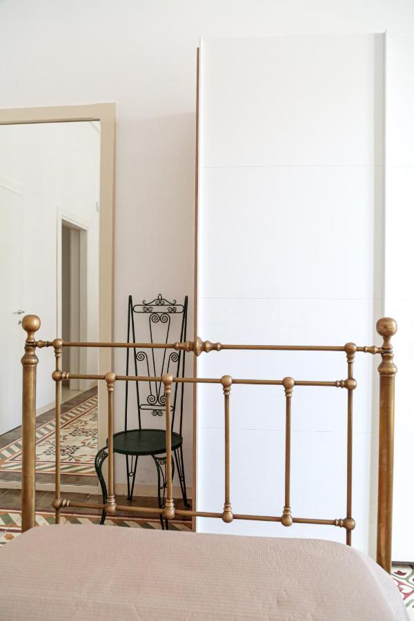 Casa Clementina Rooms Vista Mare Порто-Чезарео Экстерьер фото